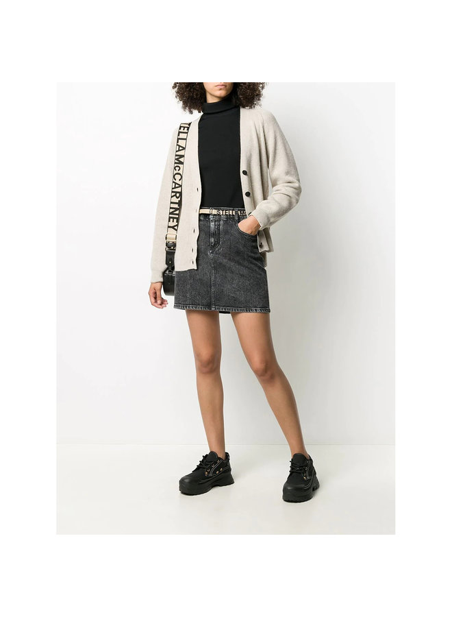 Ribbed Cardigan in Wool in Oat