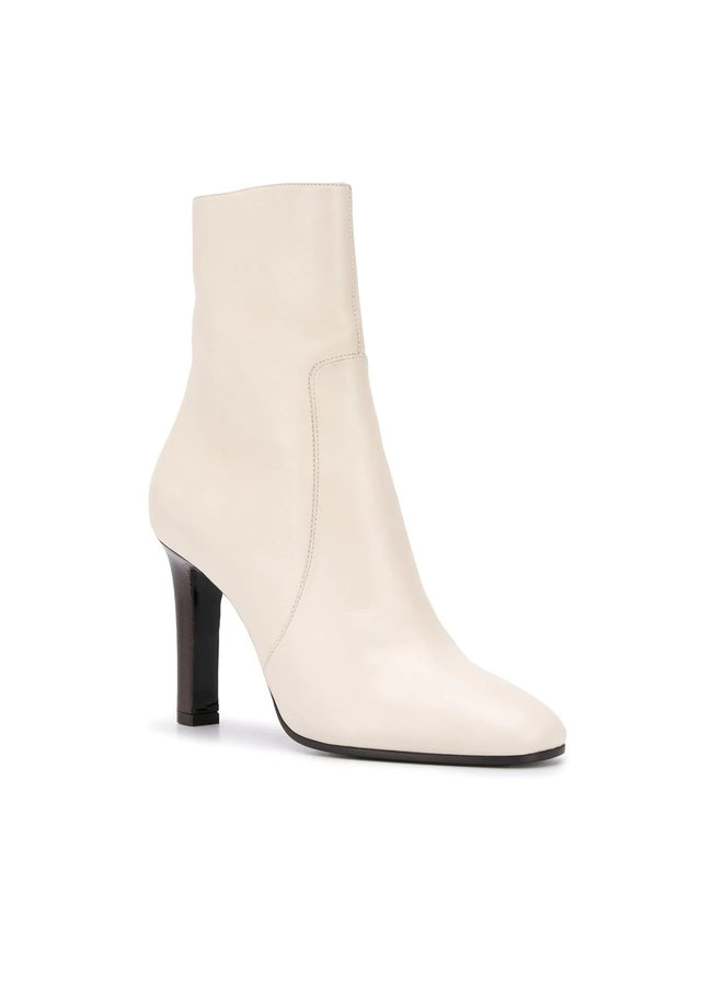 Jane Low Booties in Leather in Pearl