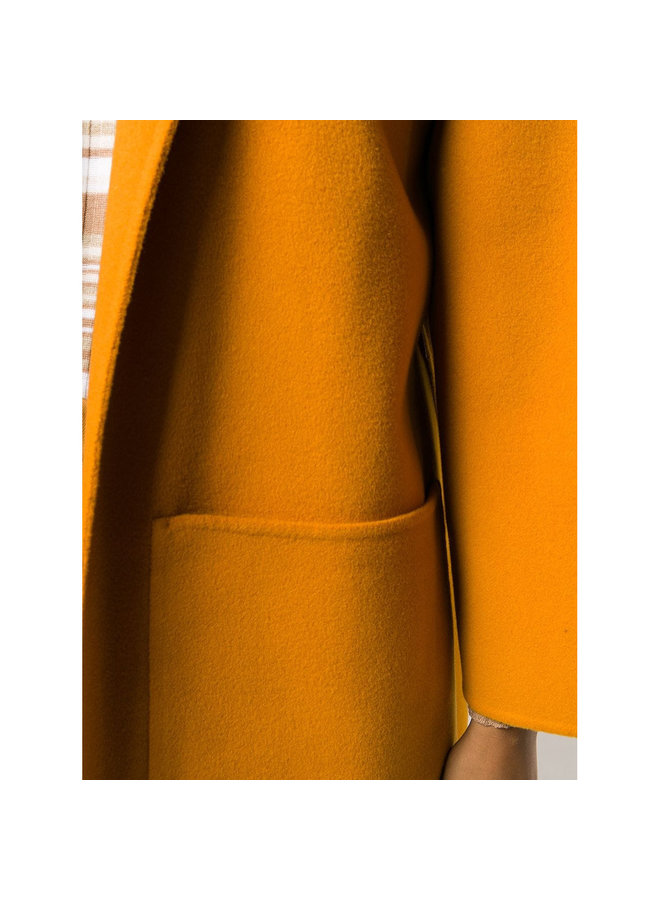 Belted Oversize Coat in Cashmere/Wool in Orange