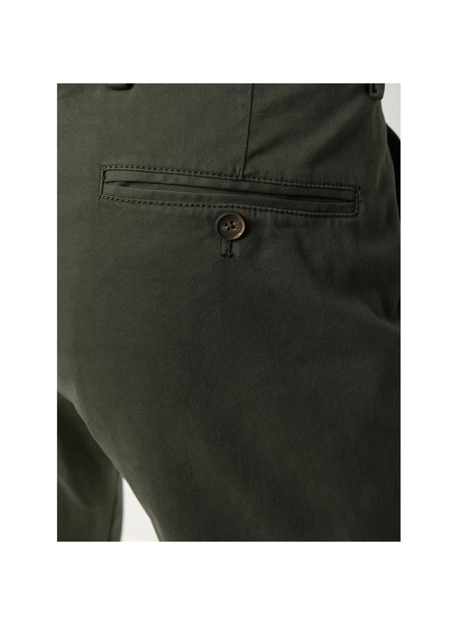 Slim Fit Casual Pants in Stretch Cotton in Khaki
