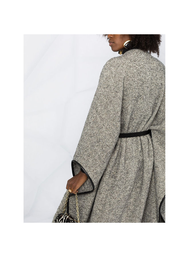 Long Cape in Wool in Grey