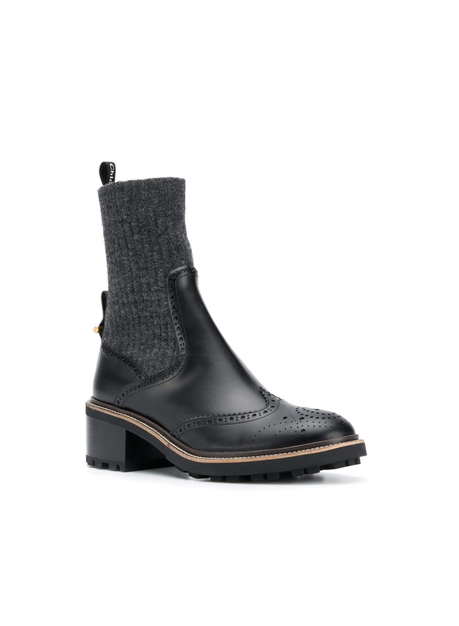 Sock Ankle Boots in Leather in Black
