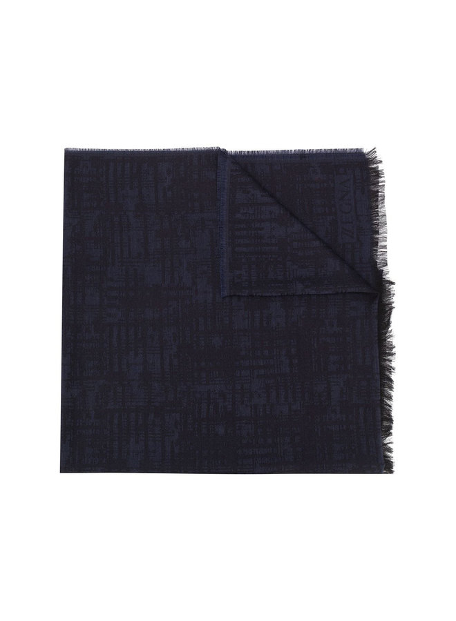 Knitted Frayed-Edge Scarf in Wool/Silk in Navy