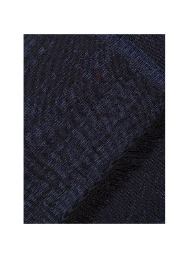 Knitted Frayed-Edge Scarf in Wool/Silk in Navy