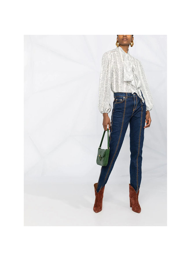 Long Sleeve Pussy-bow Printed Blouse in Silk in White