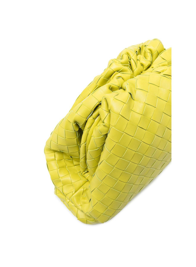 The Pouch Large Clutch Bag in Intrecciato Leather in Kiwi