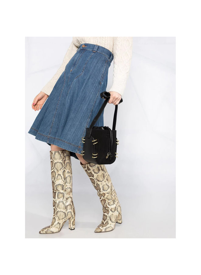 Alvy Bucket Bag in Leather in Black