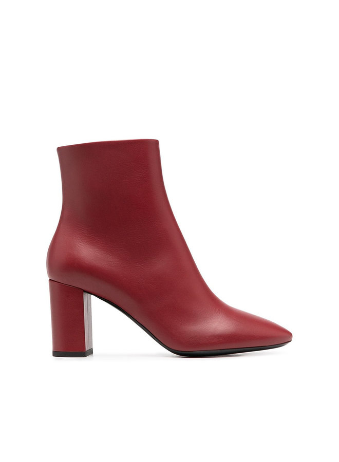 Mid Heel Ankle Boots in Leather in Opyum Red