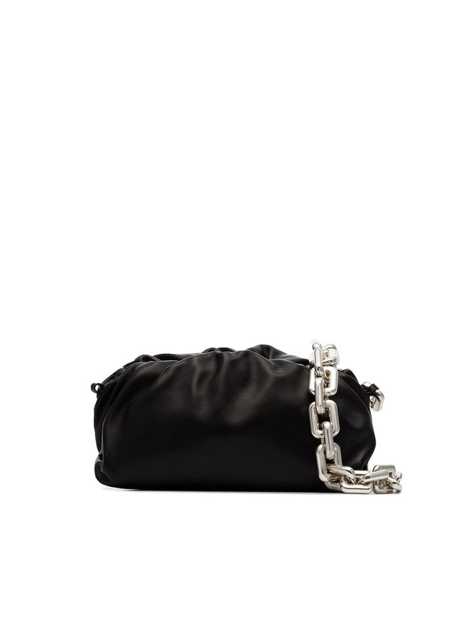 The Chain Pouch Shoulder Bag in Leather in Black/Silver