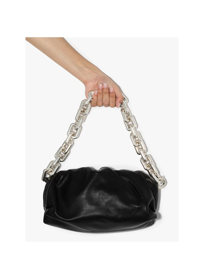 The Chain Pouch Shoulder Bag in Leather in Black/Silver