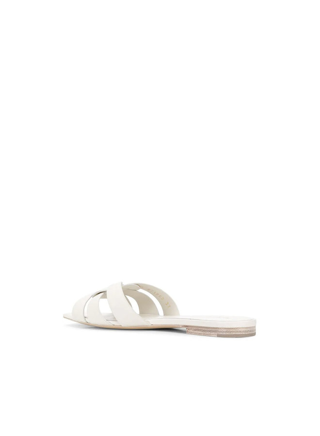 Tribute Flat Sandals in Leather in Off White