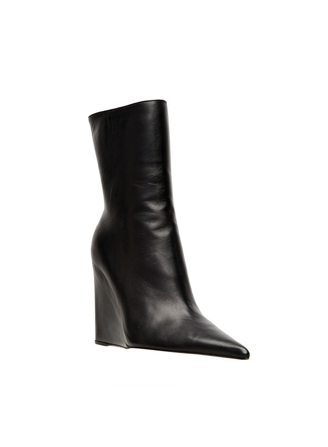 Pernille Wedge Ankle Boot in Leather in Black