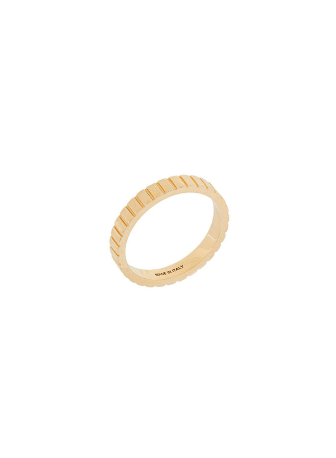 Single Skinny Slot Ring in Gold