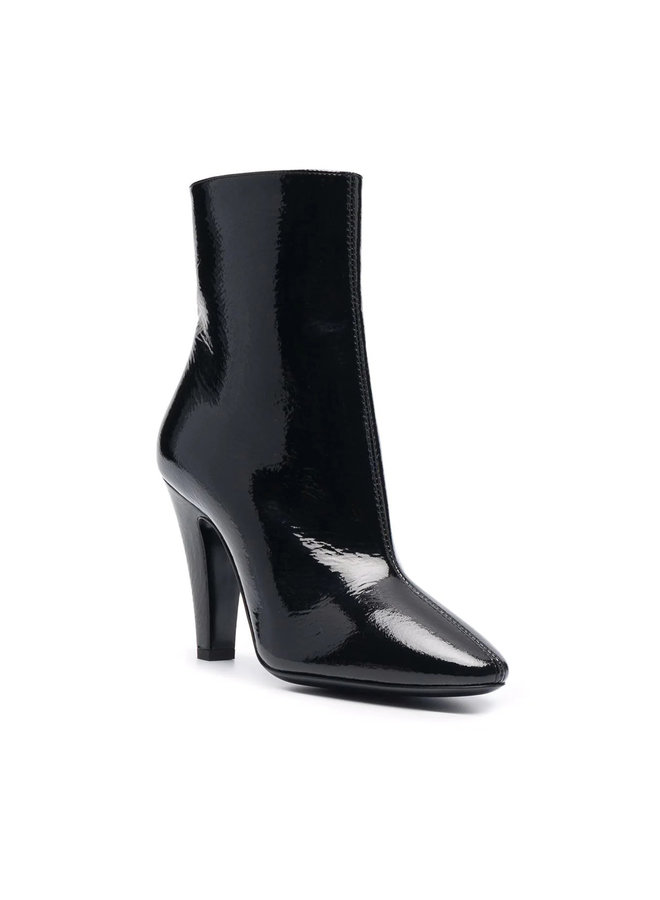 High Heel Ankle Boots in Black Verni