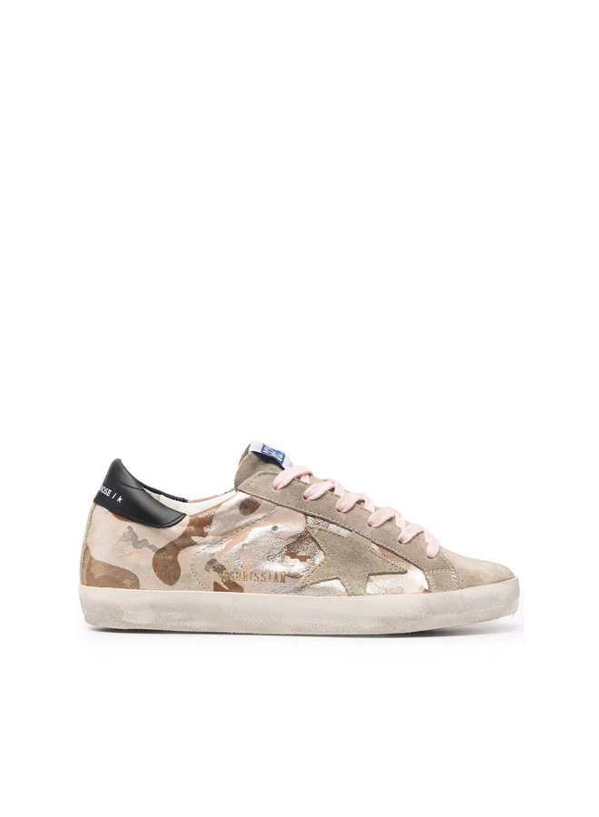 Superstar Low Top Sneakers in Camouflage in Taupe