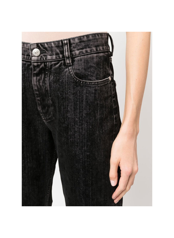 Straight Leg Jeans in Washed Black