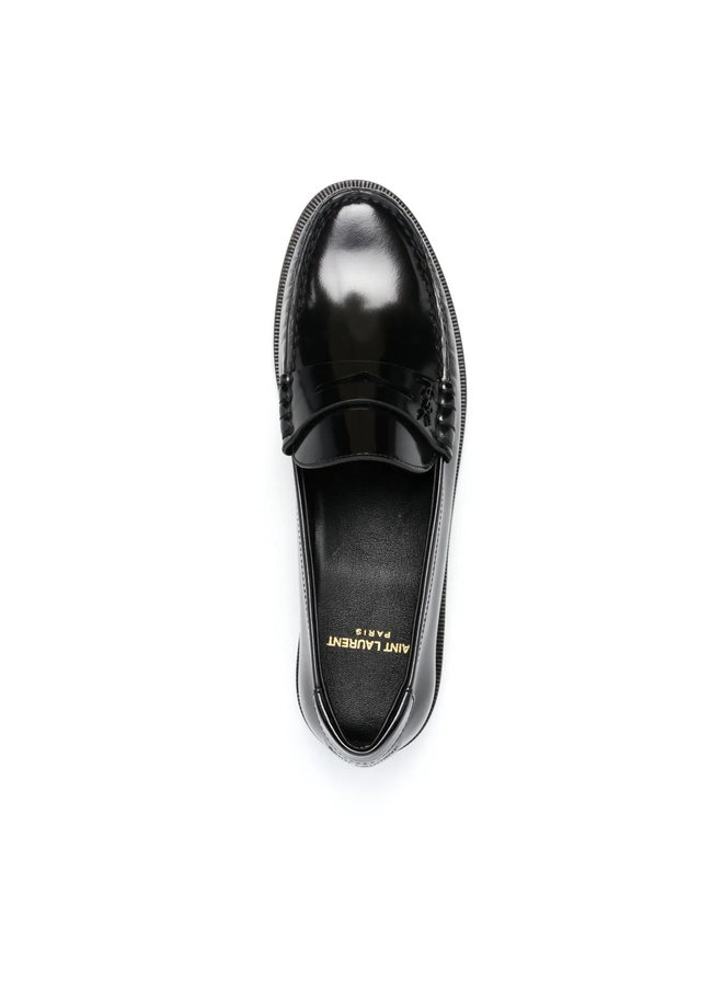 Le Loafer Flat Shoes in Black