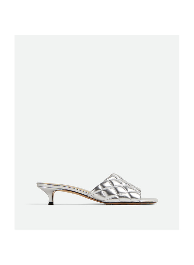 Low Heel Quilted Intrecciato Mule in Silver