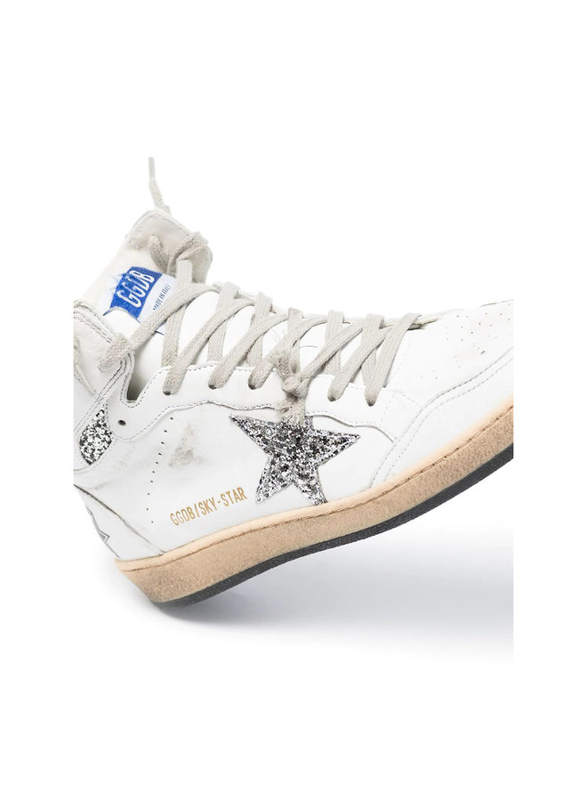 Sky Star Hi Top Sneakers in White/Silver