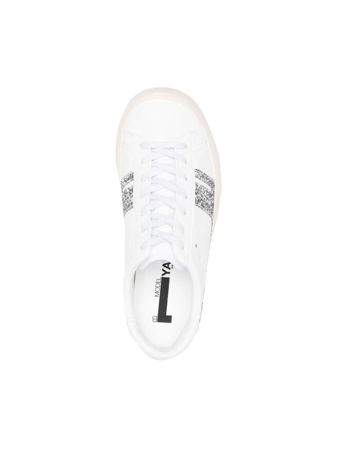 Yatay Model 1 Low Top Sneakers in White/Silver