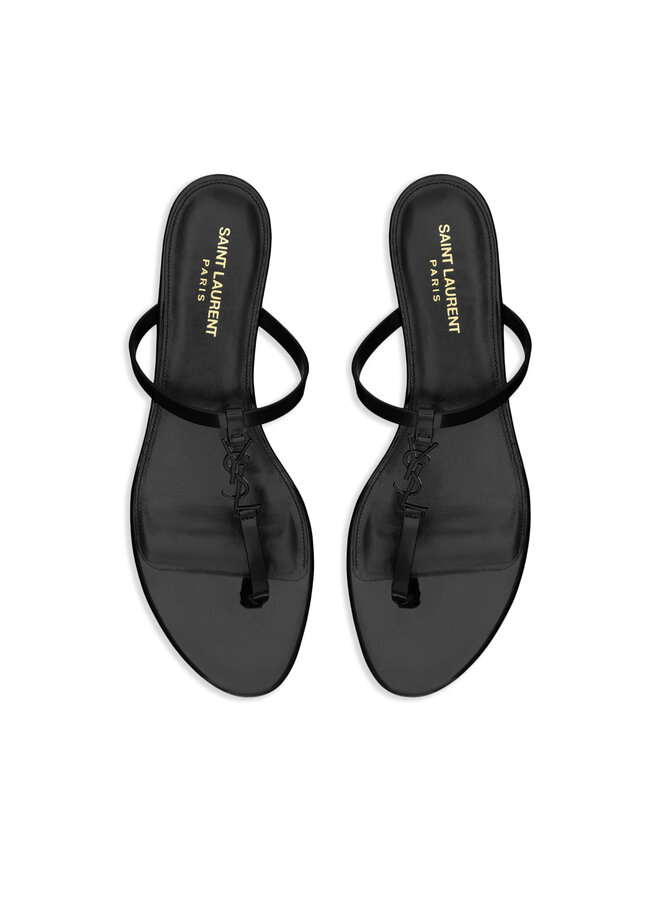 Cassandra Flat Sandals in Black