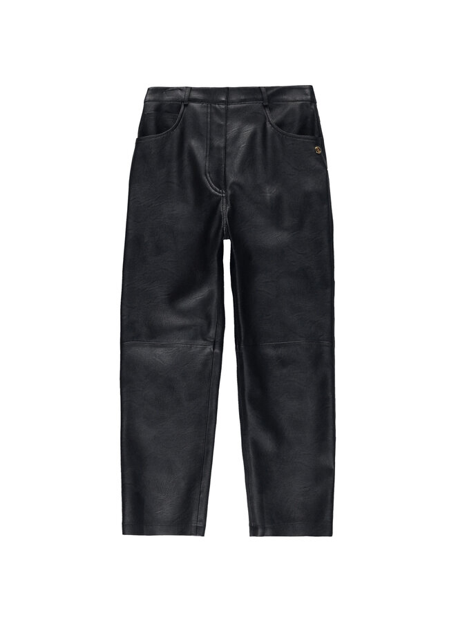 Iconic Altermat Cropped Pants in Black