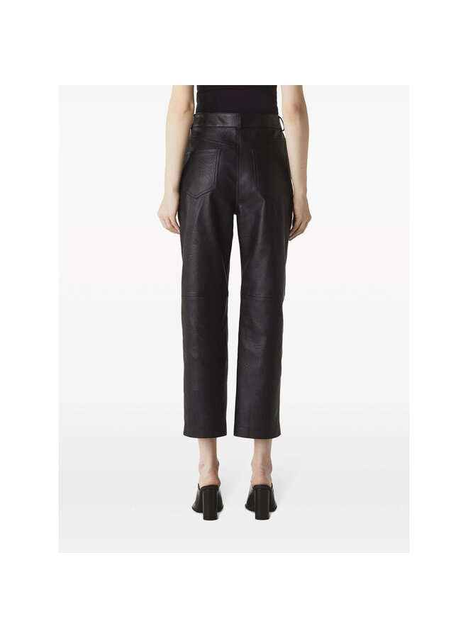 Iconic Altermat Cropped Pants in Black