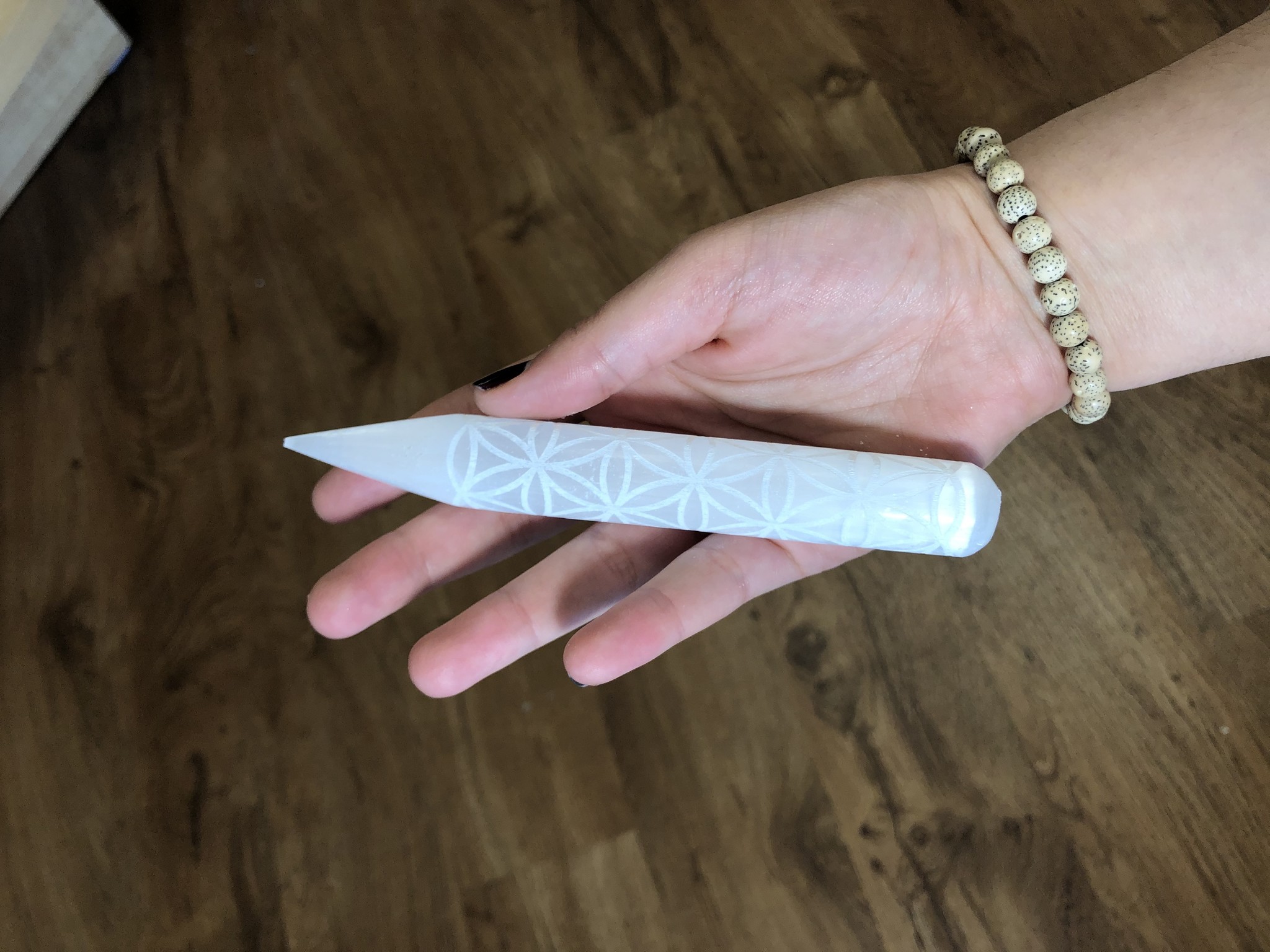 STONE SELENITE WAND FLOWER OF LIFE (ONE END ROUNDED, ONE POINTY)