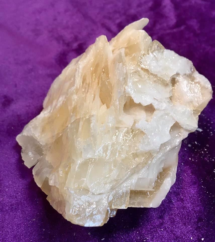 ANGEL WING CALCITE LARGE