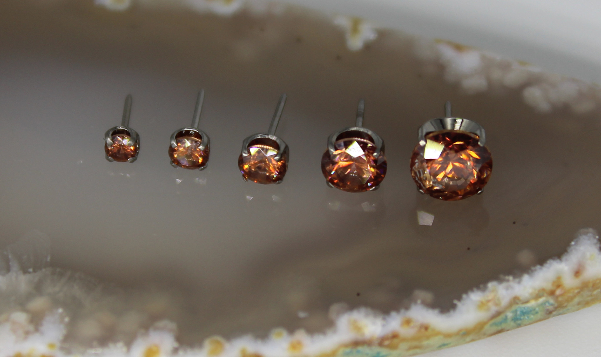 onyx-gem-669491a.jpg
