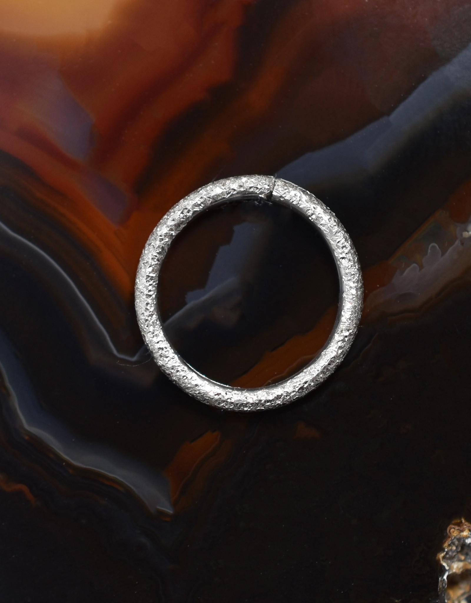 Quetzalli Quetzalli 16g 9/32” Diamond Shine Seam Ring  WG