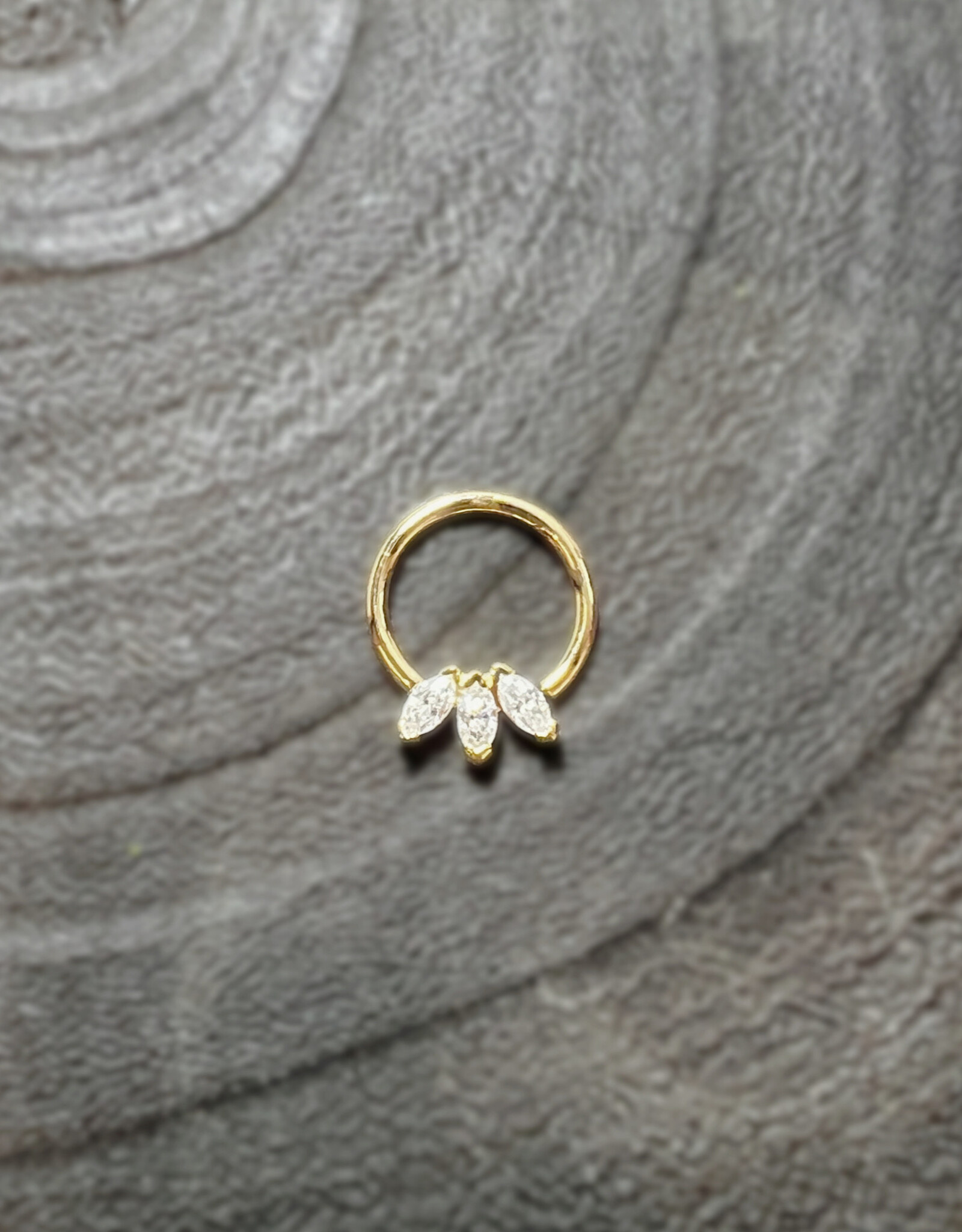 Quetzalli Quetzalli 16g YG TRIPLE MARQUISE RING seam ring 3/8” nipple oriented WHITE SAPPHIRE