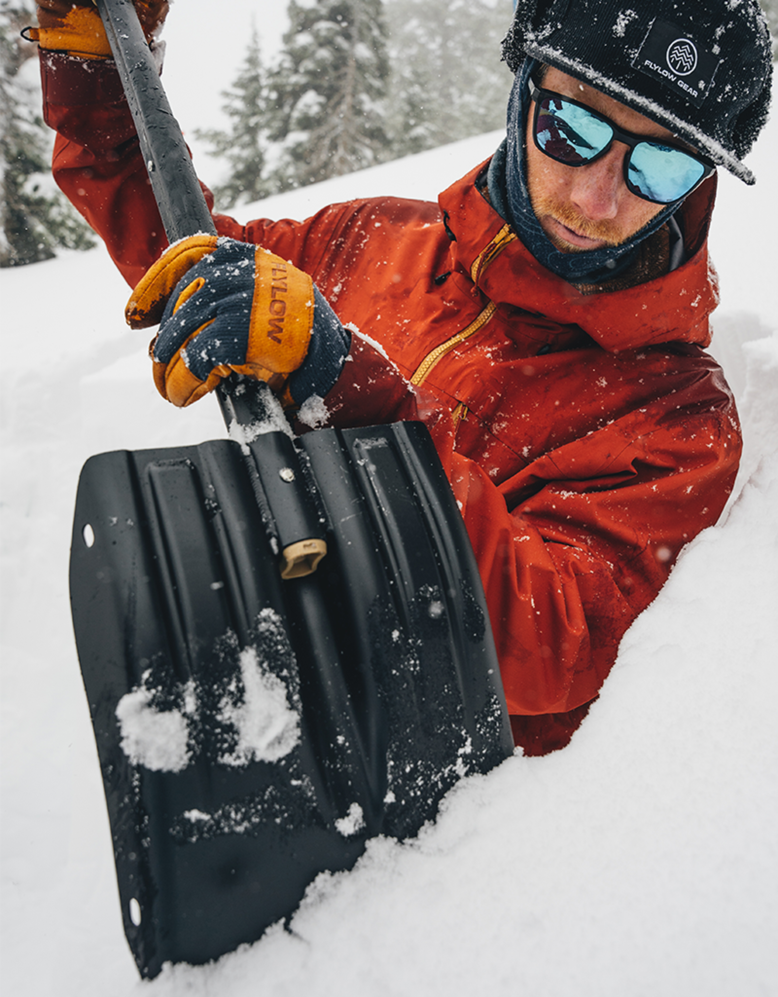 BCA BCA DOZER 2T-S AVALANCHE SHOVEL BLACK