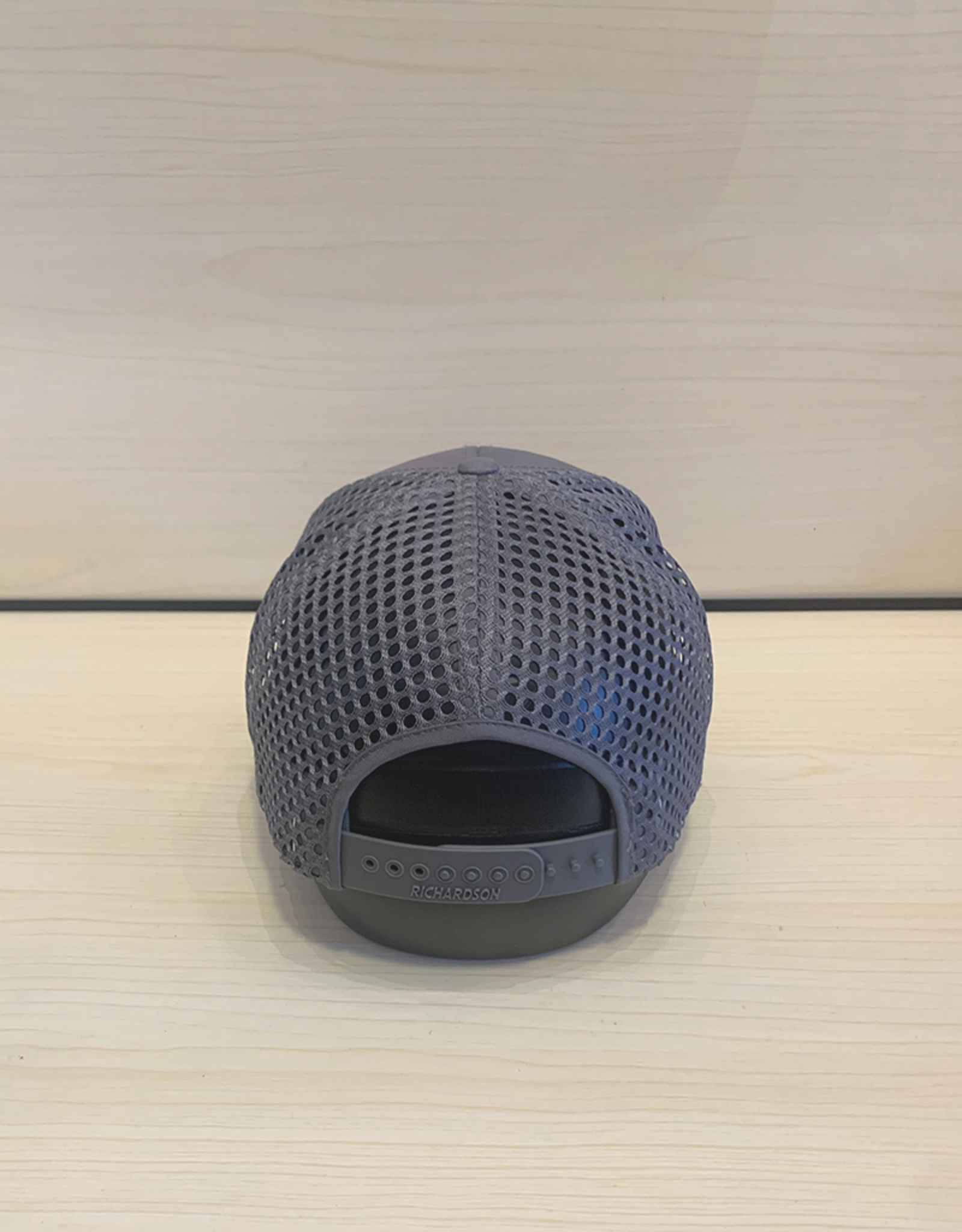 RICHARDSON ALPINE HUT Richardson Tilikum Mesh Trucker Hat