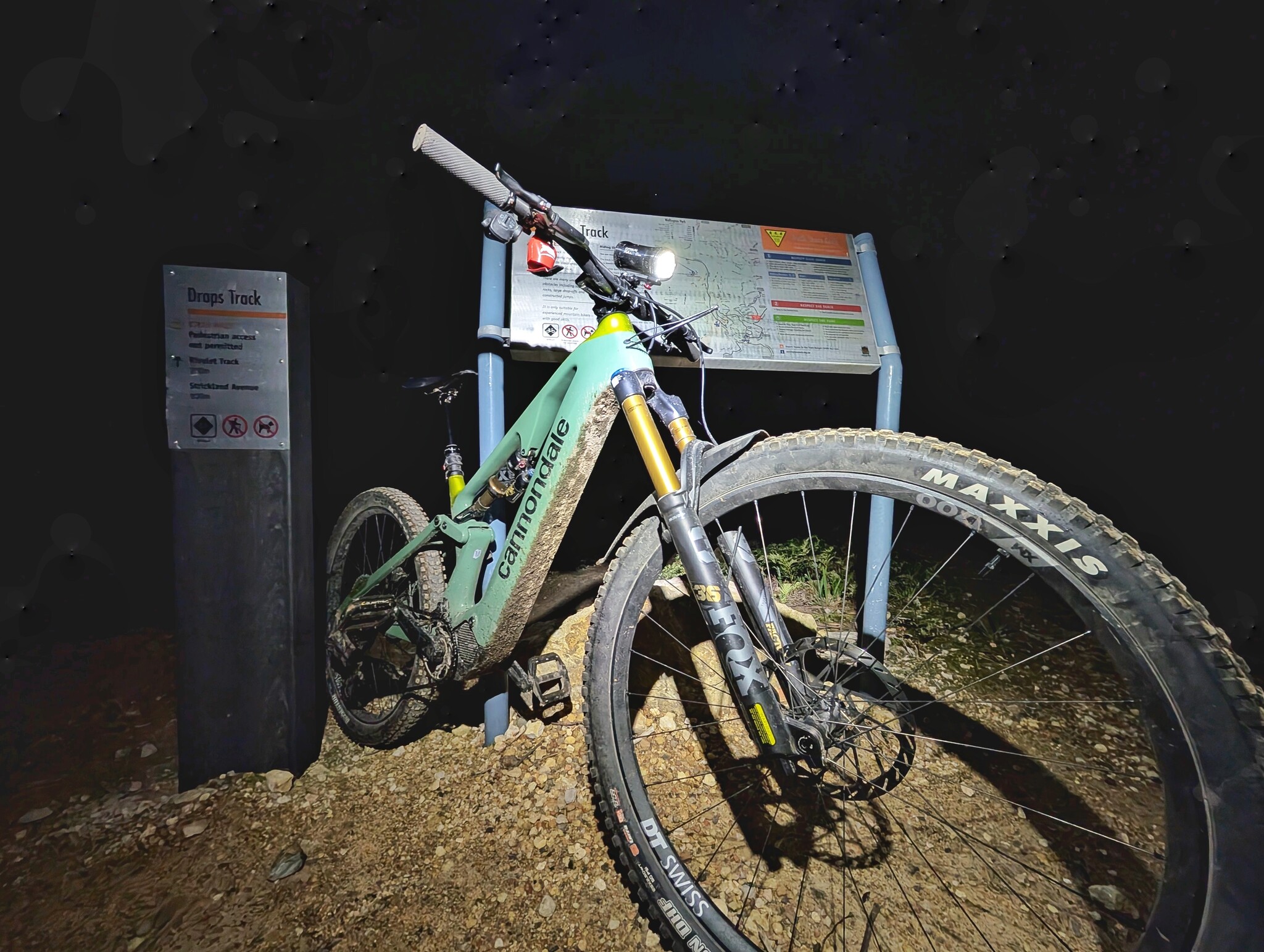 Night e-MTB Riding, Tasmania