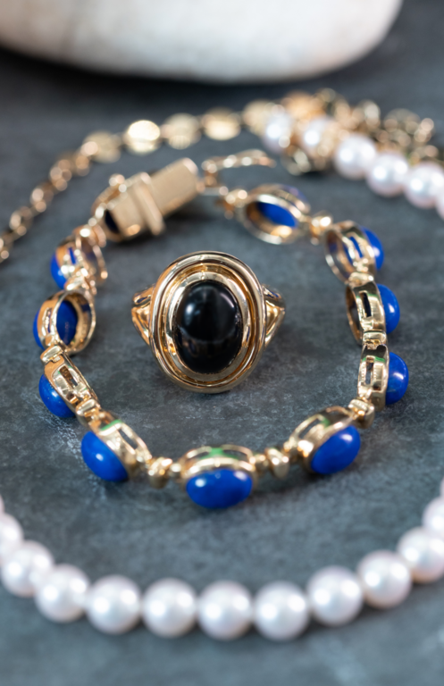 Expressions Jewelers Black Onyx Ring