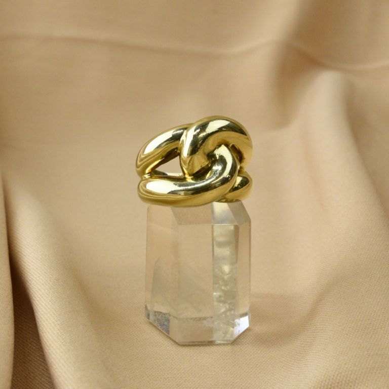 Estate Collection Estate 14k Gold Chunky Dome Knot Ring
