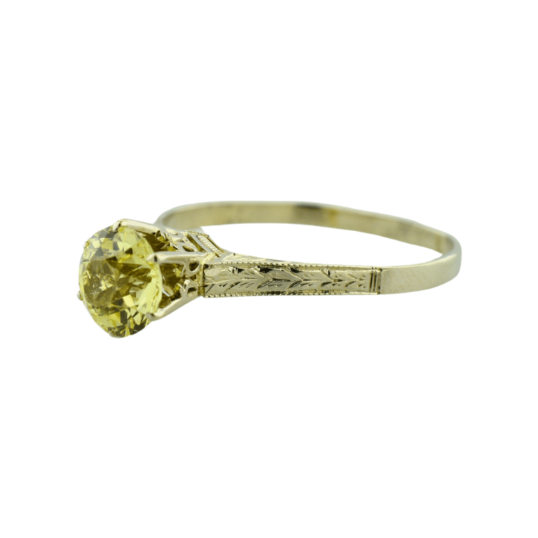 Estate 14K Yellowish-Green Stone Ring