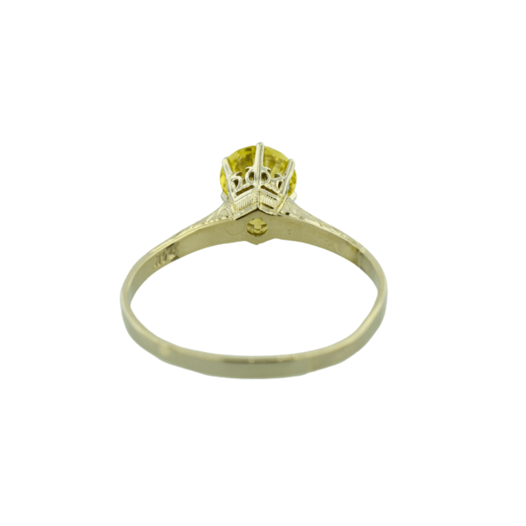 Estate 14K Yellowish-Green Stone Ring