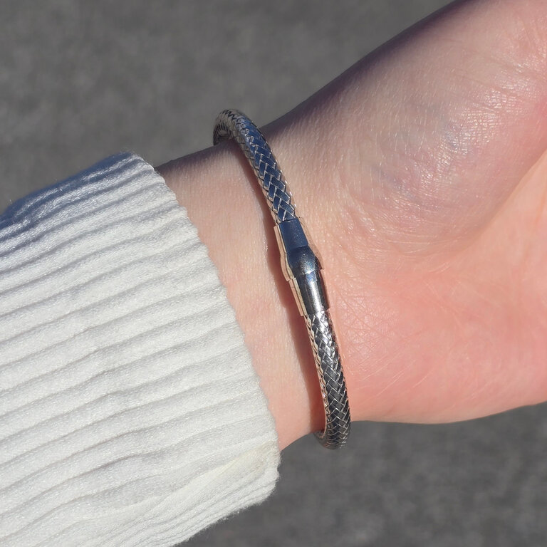 Expressions Jewelers Silver Woven Mesh Bracelet