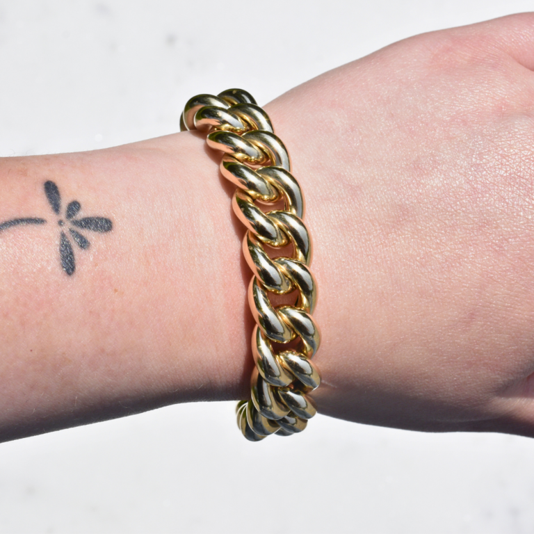 Estate Collection Estate 14K Hollow Curb Bracelet