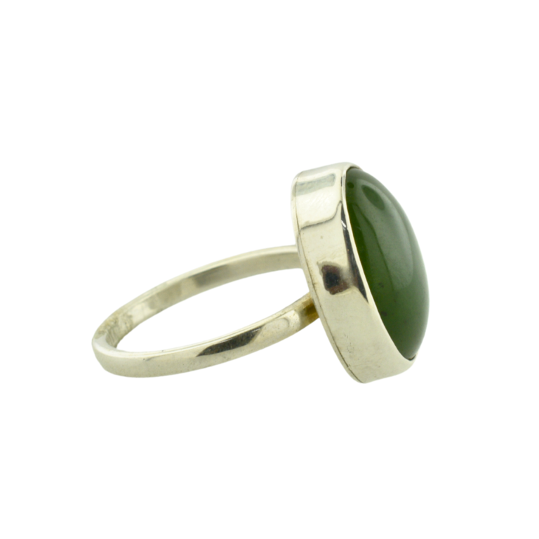 Expressions Jewelers Estate Sterling Silver Green Chalcedony Ring