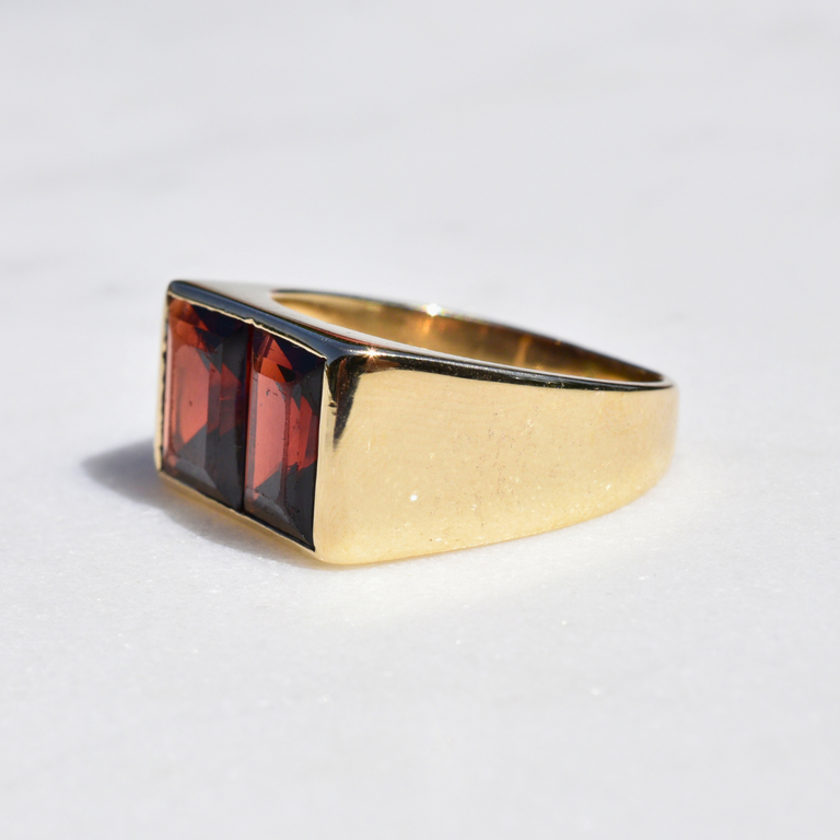 Estate 14K Ring with Two Red Stones (Chipped)
