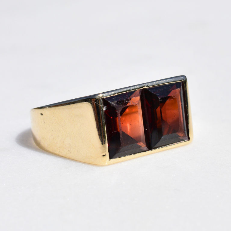 Estate 14K Ring with Two Red Stones (Chipped)