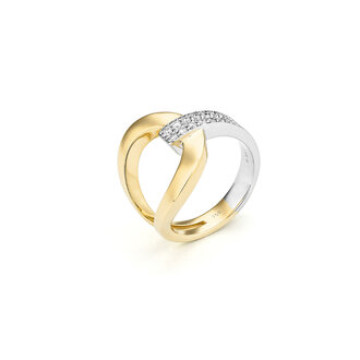 Expressions Jewelers Interlocking Diamond Ring