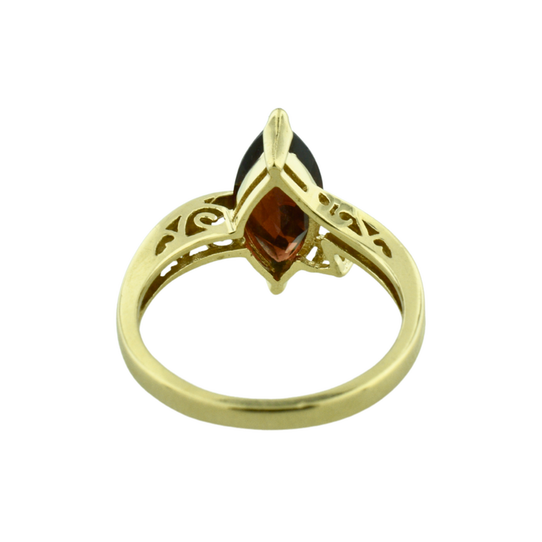 Estate Collection Estate 10K Yellow Gold Marquise Garnet Ring