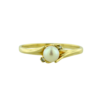 Estate Collection Estate Pearl and Diamond Bypass Ring