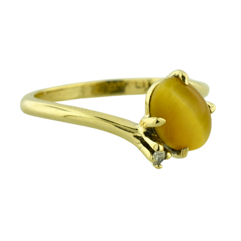 Estate Collection Estate Golden Cat’s-Eye Ring