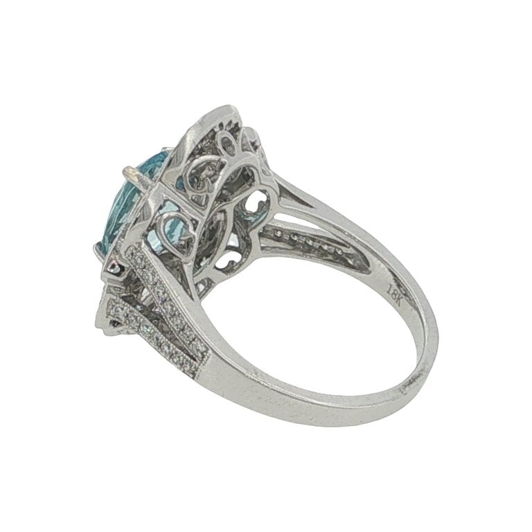 Expressions Jewelers 18K Aquamarine & Diamond Ring