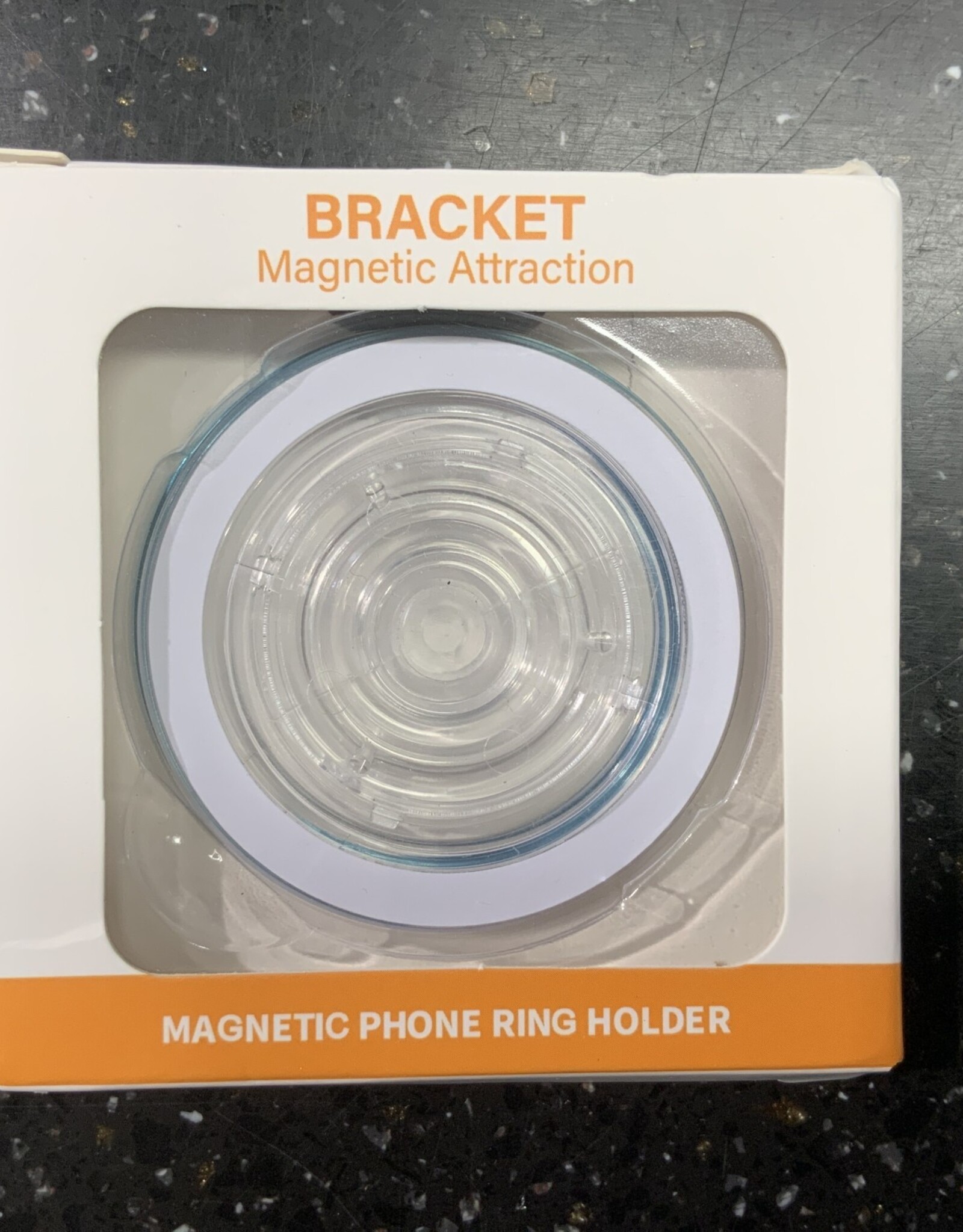 Bracket magnetic attraction